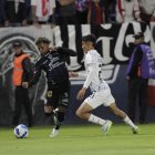 Independiente del Valle y Liga de Quito igualaron sin goles en la primera final.