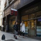 Vista de una casa de cambio de Buenos Aires (Argentina).