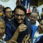 Hecho. El candidato presidencial Fernando Villavicencio fue asesinado en un mitin político.