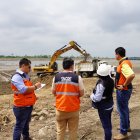 Supervisión. Un equipo de la SGR recorrió las obras donde se realizan los trabajos de limpieza.