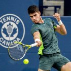 Toronto (Canada), 11/08/2023.- Carlos Alcaraz of Spain in action against Tommy Paul of the USA during the men"s quarter-final match at the at the 2023 National Bank Open tennis tournament in Toronto, Canada, 11 August 2023. (Tenis, España) EFE/EPA/EDUARDO LIMA