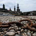Lecho seco del río Elba en el centro de Dresden, Alemania, 24 de julio de 2023.