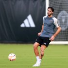 Leonardo Campana se prepara en Ecuador para iniciar mejor la temporada