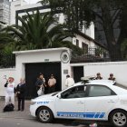 La Policía Nacional permanece en los exteriores de la Embajada de México desde que se conoció que Jorge Glas está en el sitio.