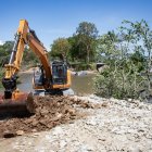 Trabajos de restauración en Cairns, Australia, 20 de diciembre de 2023. La limpieza ha comenzado en Cairns después del diluvio del ex ciclón tropical Jasper.