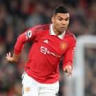 Casemiro está lesionado pero confirmó su regreso en enero