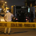 Los cadáveres de las seis personas quedaron a una cuadra y media del cementerio Jardines de Durán.