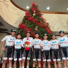Los ciclistas del Movistar Best PC viven la Navidad como una familia mientras compiten en las carreteras de Costa Rica.
