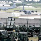 Un sistema de misiles Patriot listo para su puesta en funcionamiento en la base aérea Kadena, en la isla meridional japonesa de Okinawa.