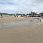 Este 28 de septiembre, la ciudadanía actuó con cautela. Se redujo el mal olor, pero había temor de que la contaminación se mantenga en el mar.