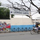 Según un gremio docente, en el colegio Leonidas Garcia hay una decena de profesores que han pedido cambio de lugar de trabajo por las amenazas que reciben.
