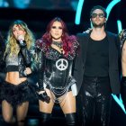 RBD en su presentación en el estadio Azteca.