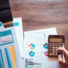 Obligación. Los pagos se efectuarán por medio de instituciones financieras y compañías auxiliares con los que el Cabildo tiene convenios de recaudación.