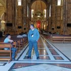 La seguridad en la catedral La Inmaculada se reforzó luego del incidente violento.