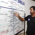 Para el adiestrador, quien trabajó en las formativas de Emelec por 13 años, el presidente del club no tiene un proyecto deportivo y no sabe de fútbol. Además, aseguró que descuidó a los juveniles.