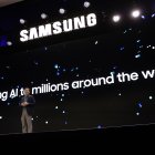 El director ejecutivo de Samsung Electronics, JH Han, habla durante una conferencia de prensa