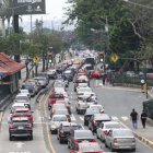 La avenida Carlos Julio Arosemena fue una de las tantas congestionadas este 9 de enero.