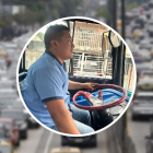 Un conductor de bus urbano se puso la "capa" de héroe en Guayaquil.