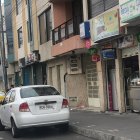 CIUDAD. Los centros de abastos atienden por una sola puerta de ingreso.