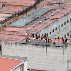 Dato. Más de 60 trabajadores están secuestrados en la cárcel de Turi.