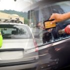 Referencia. El Municipio de Guayaquil decidió intensificar los controles en las calles y recordó las multas para quienes no lleven placas o tengan vidrios polarizados en vehículos particulares.