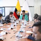 La legisladora del correísmo, Paola Cabezas, propone un impuesto a las utilidades de los bancos.