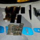 Indicios. Dinero, un arma y municiones, son parte de los elementos recogidos por la Policía.