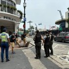 La falla eléctrica subterránea se registró en avenida Malecón y la calle Juan Montalvo.