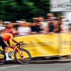 El tricolor Jhonatan Narváez durante la jornada inicial del Tour Down Under.