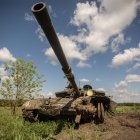 Un tanque ruso abandonado cerca de Járkov.