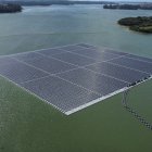 Foto muestra la mayor central solar flotante de Brasil, inaugurada en la presa Billings, en el estado de Sao Paulo (Brasil).