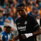 William Pacho sigue jugando todos lo minutos en Eintracht Frankfurt