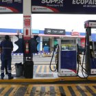 Los delincuentes llegaron a bordo de un vehículo.