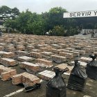 Dato. Hasta el momento no se ha indicado a quién pertenecía el terreno en donde se encontró el cargameto.