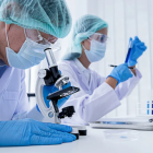 La contaminación por plomo puede aparecer en diversos productos, como pinturas, maquillajes, juguetes y joyas