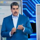 El presidente de Venezuela, Nicolás Maduro, en su programa semanal de televisión "Con Mauro +".