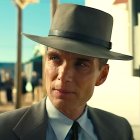 La atención se centra en si Christopher Nolan, director de Oppenheimer, finalmente se llevará a casa la estatuilla dorada que tanto ha eludido en sus anteriores nominaciones.