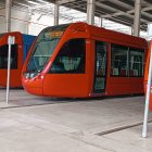 Tarifa. El sistema de pago del pasaje del tranvía y de los buses se unificará para este año 2024.