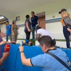 Jefe de prense de Emelec discute con periodista en Polideportivo de Los Samanes