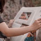 Lectora.- Dentro de quienes gustan leer el diario físico está la generación que tiene poder de compra.