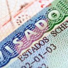 La obtención de la Visa Schengen para España desde Ecuador implica seguir un procedimiento detallado con requisitos específicos y costos asociados.