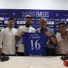 Cristhian Noboa cuando fue presentado por la dirigencia azul.