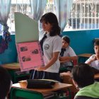 Actividades. Estudiantes de Guayas y Santa Elena desarrollan nuevos programas educativos en fundaciones.