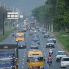 Acciones. En la vía a la costa se han adoptado medidas con la reducción de la velocidad máxima para que circulen los vehículos pesados.