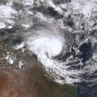 La Oficina de Meteorología de Australia actualizó este jueves 25 den enero de 2024 el estatus de la tormenta a categoría 3.