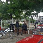 Detención. Algunos de los sospechosos fueron detenidos en la calle.