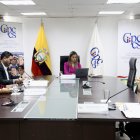 La presidenta del CPCCS, Nicole Bonifaz, anunció la consulta a la Procuraduría.