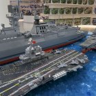 Vista de unos modelos de bloques de construcción de juguetes de los portaaviones chinos del Ejército Popular de Liberación