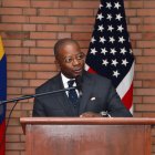 Robinson estará acompañado por el subsecretario adjunto de la Oficina de Asuntos del Hemisferio Occidental, Kevin Sullivan