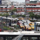 Atasco. Las avenidas del Periodista y Carlos Luis Plaza Dañín son ejemplos de los congestionamientos que a diario experimenta la ciudad.